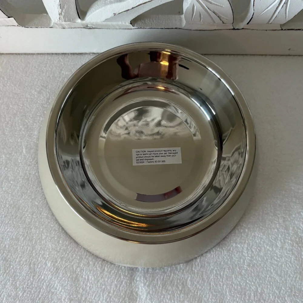 NWT - Sport Pet Living Melamine and Stainless-Steel Insert Pet Bowls - Size L